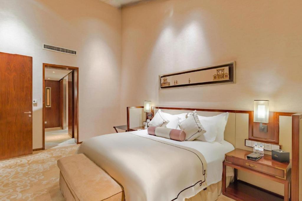Tong Que Tai Jinling Hotel Tongling  Extérieur photo