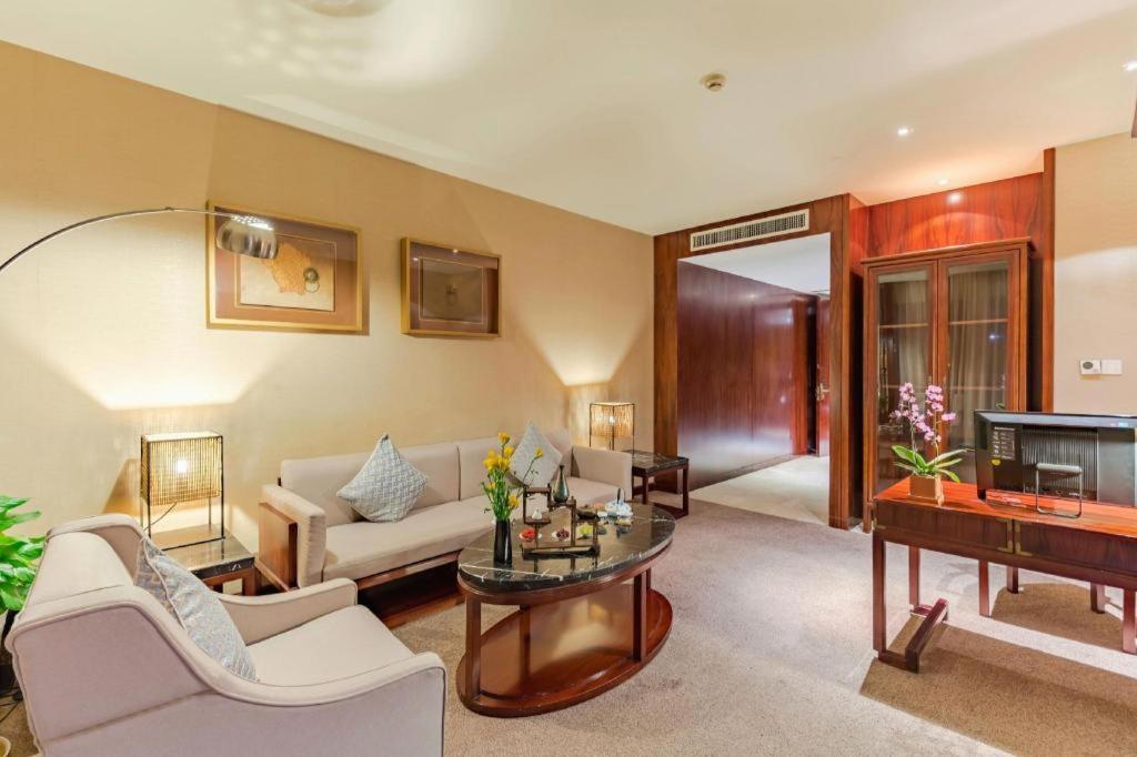 Tong Que Tai Jinling Hotel Tongling  Extérieur photo