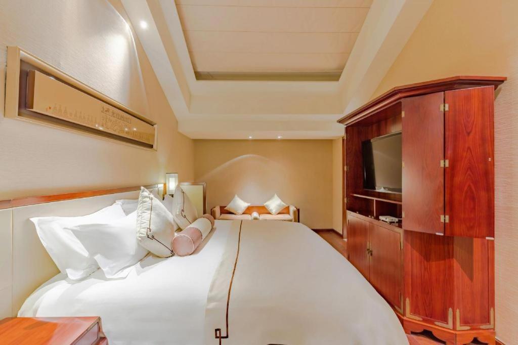 Tong Que Tai Jinling Hotel Tongling  Extérieur photo